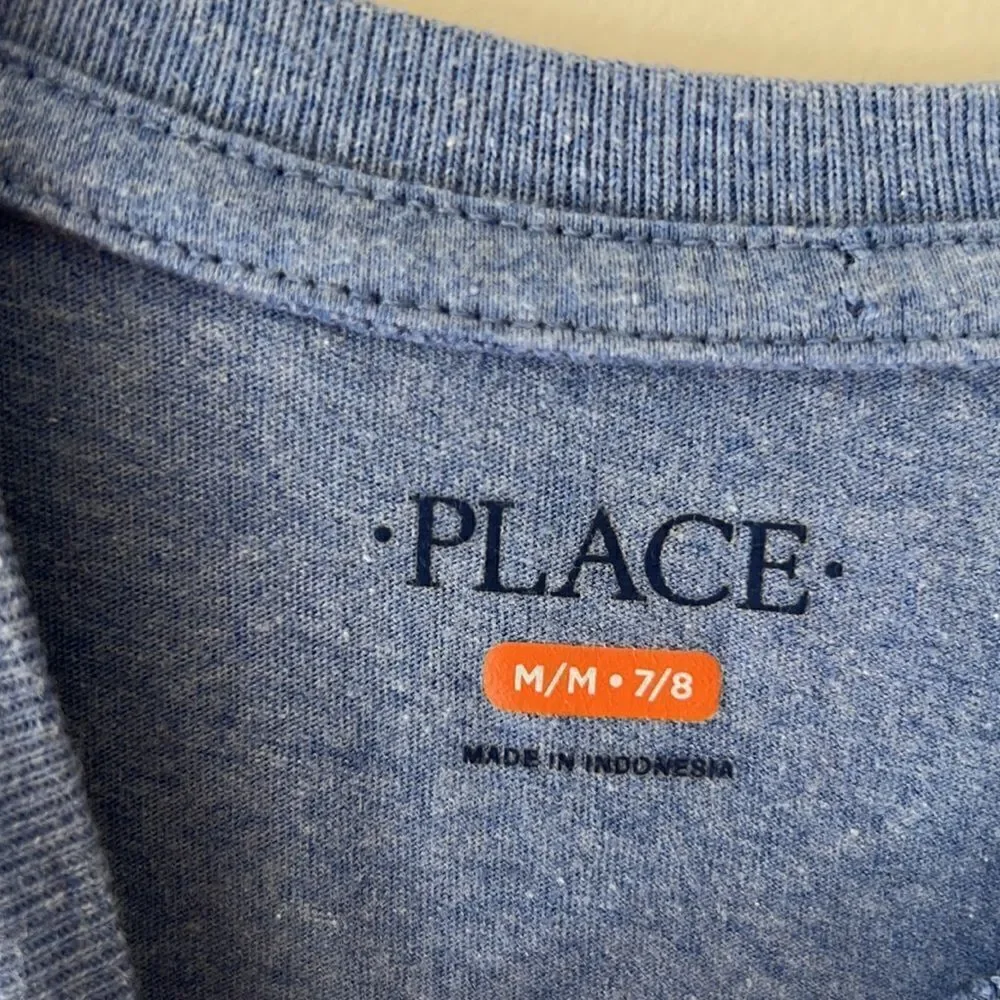 The Childrens Place kids blue size 7/8 Monday long sleeve shirt.